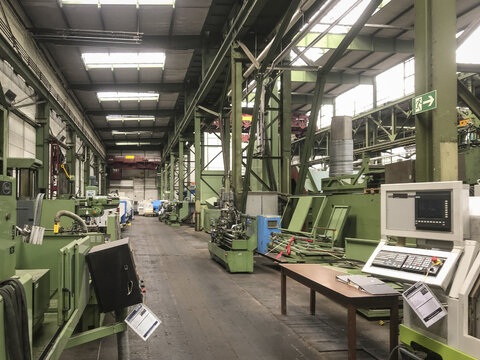 Machine warehouse
